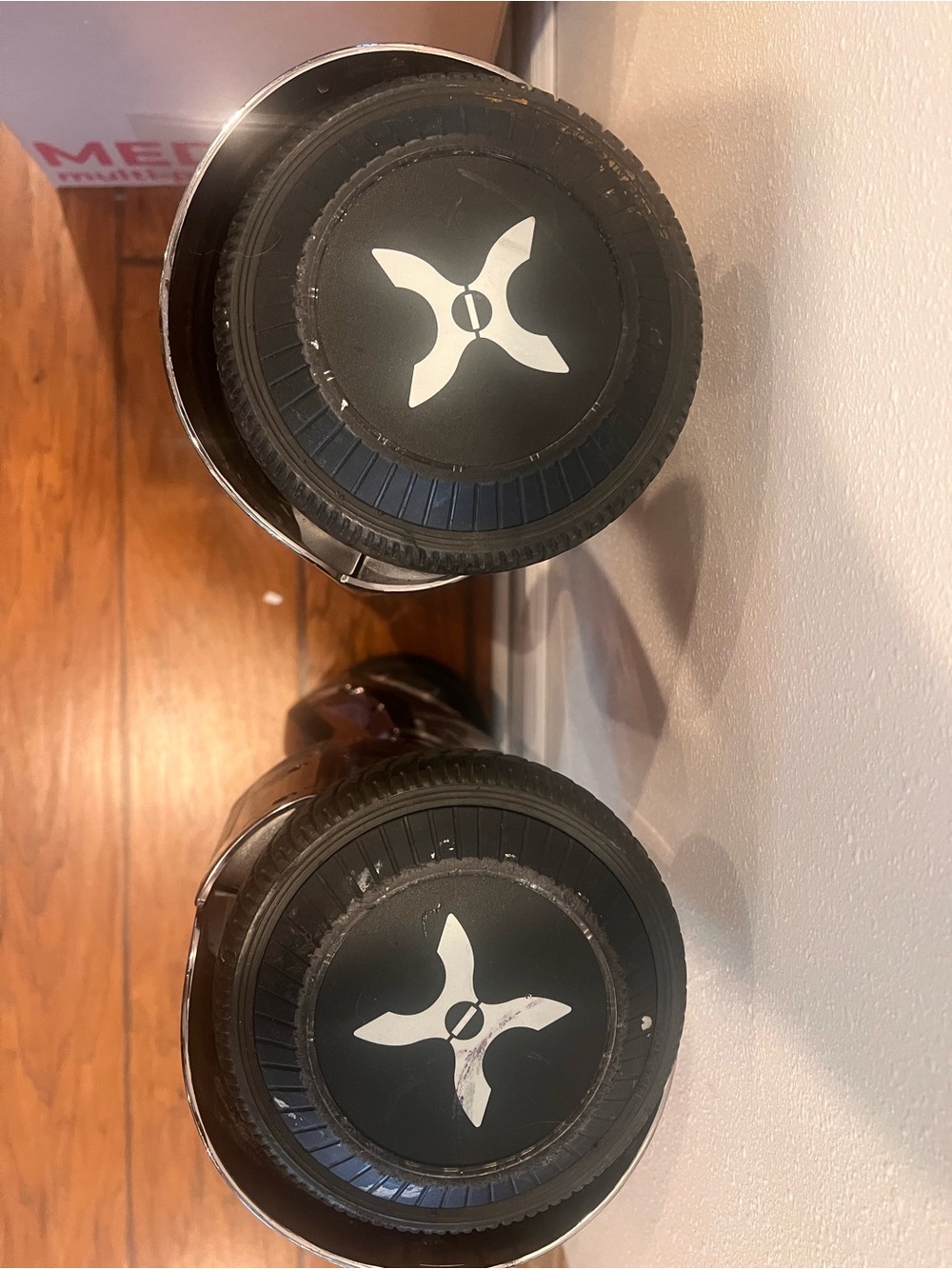 Hover1 - Picture 3 of 4